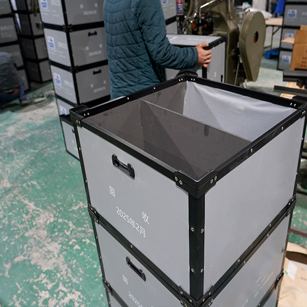 中空板周轉(zhuǎn)箱